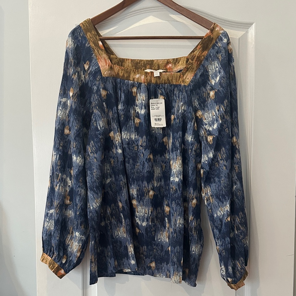 Suzanne Betro Blue and Gold Patterned Blouse